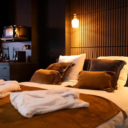 Encorps Nuit, Jacuzzi, Centre Gare Congres, Parking Apartament *