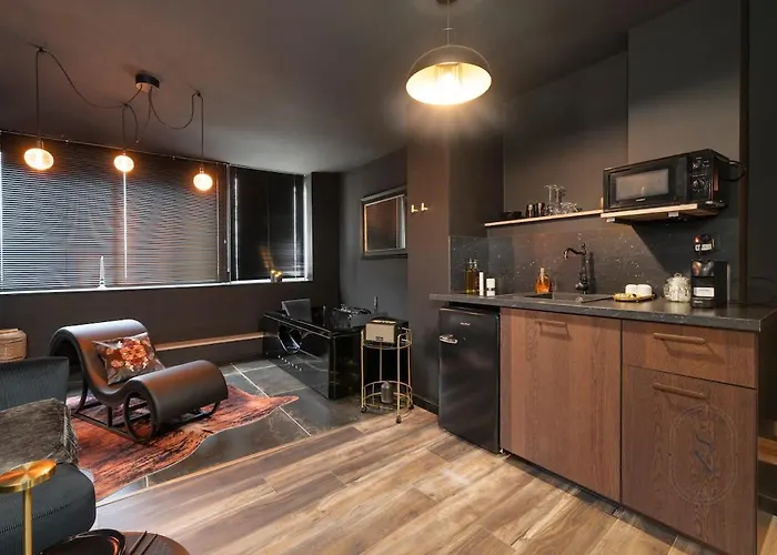 Encorps Nuit, Jacuzzi, Centre Gare Congres, Parking Apartamento *