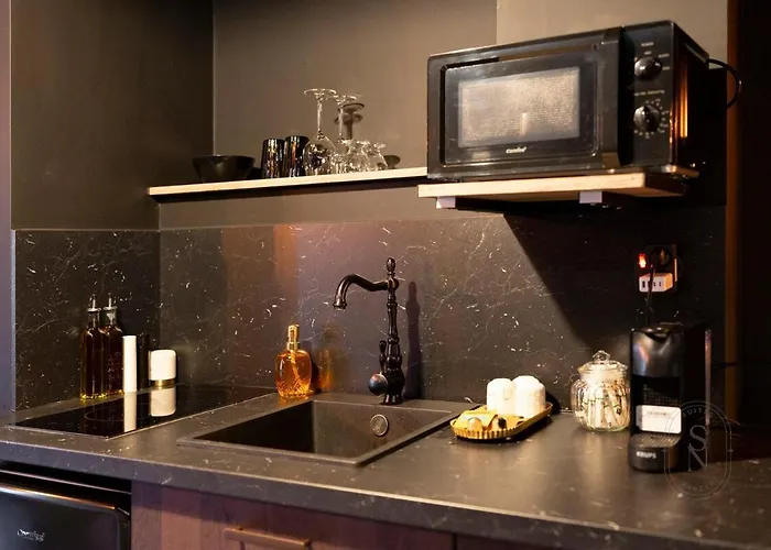 Encorps Nuit, Jacuzzi, Centre Gare Congres, Parking Apartamento *