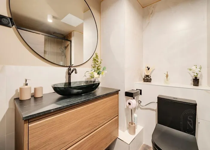 Encorps Nuit, Jacuzzi, Centre Gare Congres, Parking Apartamento