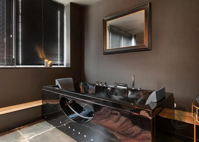 Encorps Nuit, Jacuzzi, Centre Gare Congres, Parking Apartamento