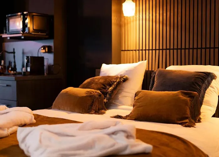 Encorps Nuit, Jacuzzi, Centre Gare Congres, Parking Apartamento *